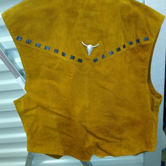 Western and Cowboy and Show and Reenactment Period clothing - Picture 12 of 16